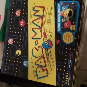PAC-MAN the board game